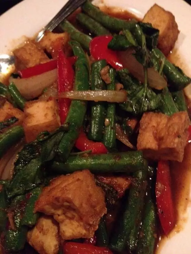 Basil Canteen