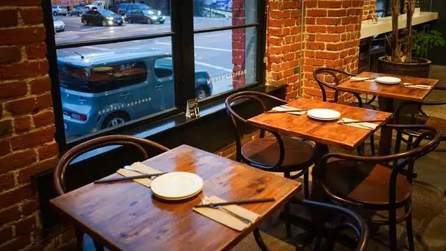 Basil Canteen