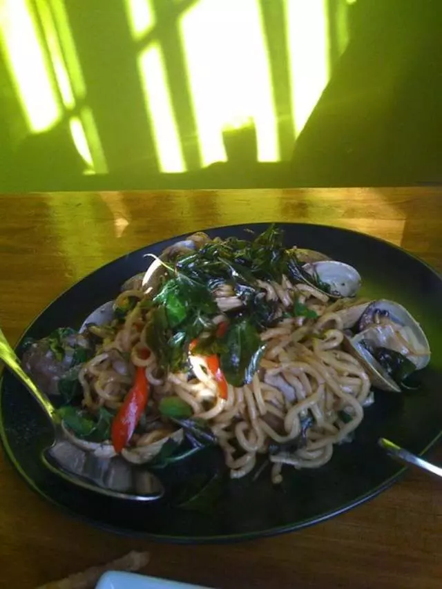 Basil Canteen