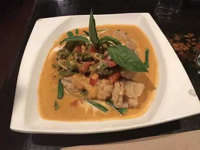 Basil Canteen