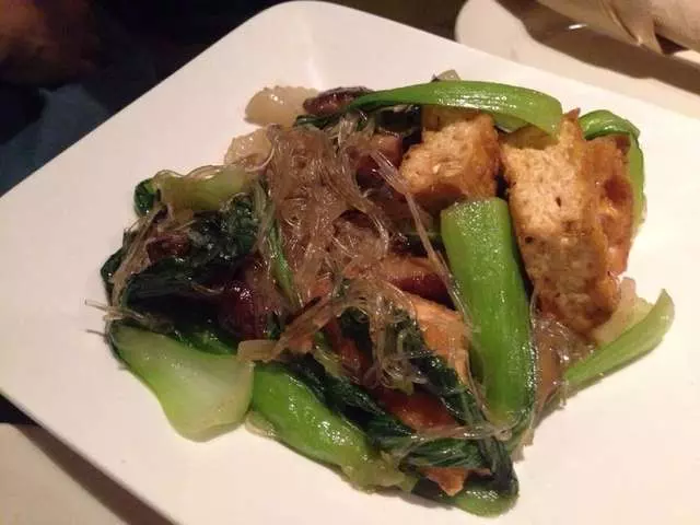 Basil Canteen