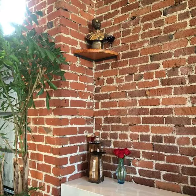 Basil Canteen