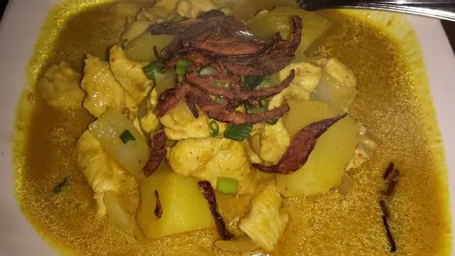 Basil Canteen