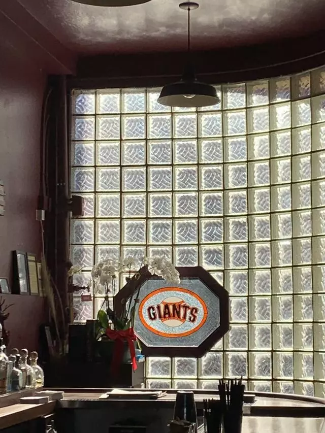 Blooms Saloon