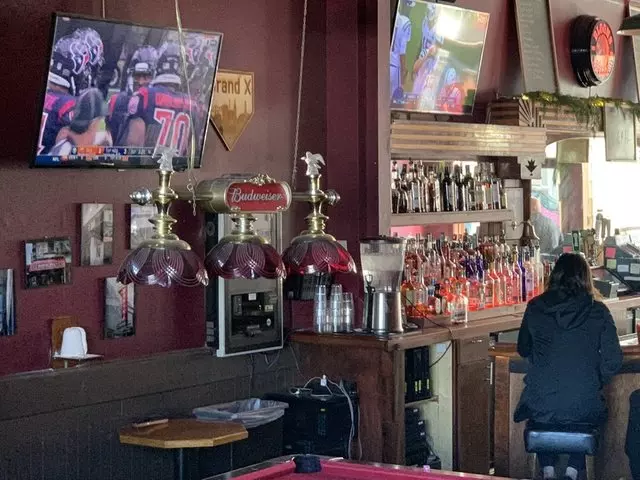 Blooms Saloon