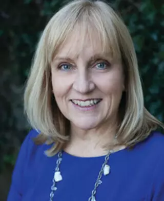 Lynn Petrie Lange - State Farm Insurance Agent