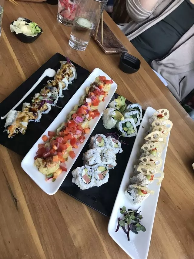 Shizen Vegan Sushi Bar & Izakaya