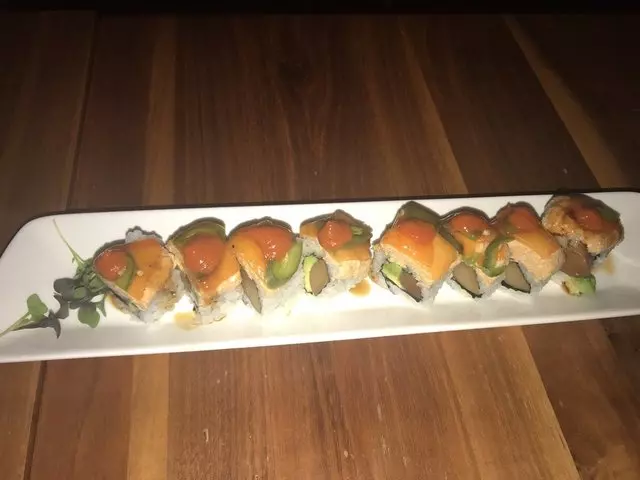 Shizen Vegan Sushi Bar & Izakaya