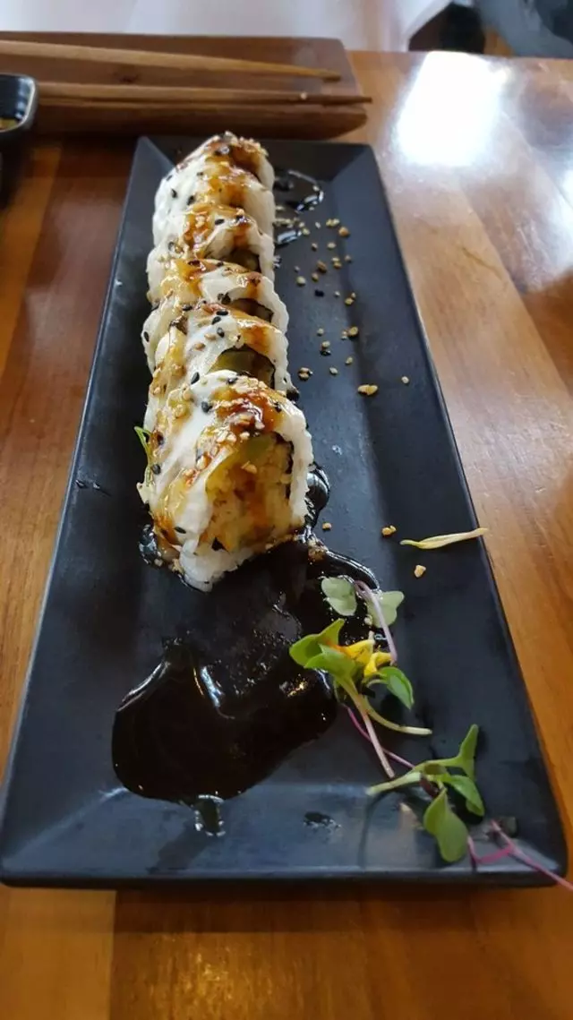 Shizen Vegan Sushi Bar & Izakaya