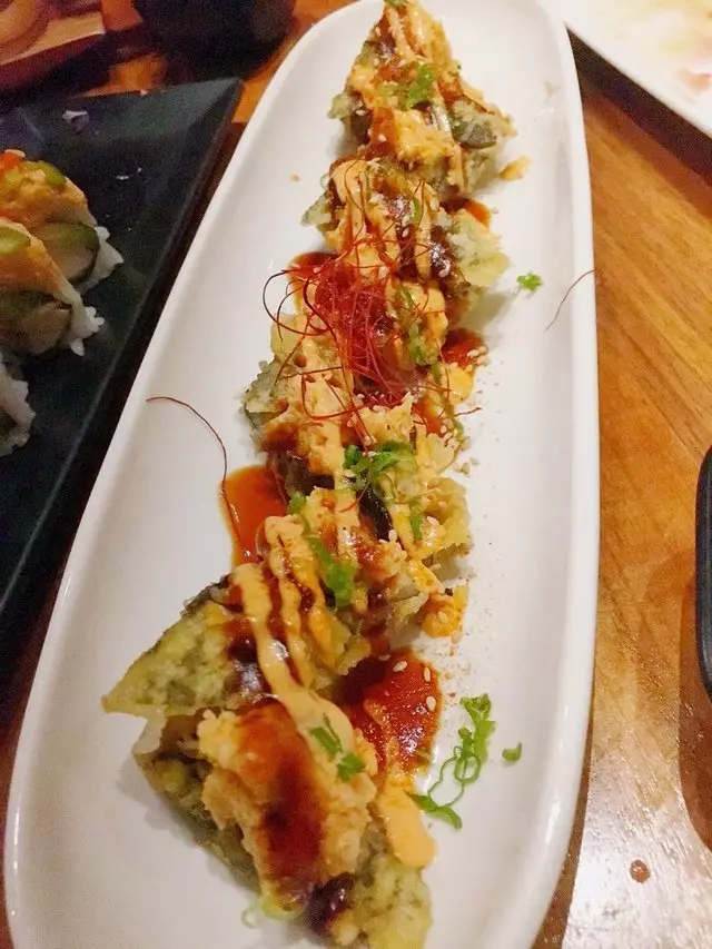 Shizen Vegan Sushi Bar & Izakaya