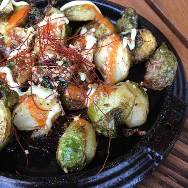 Shizen Vegan Sushi Bar & Izakaya