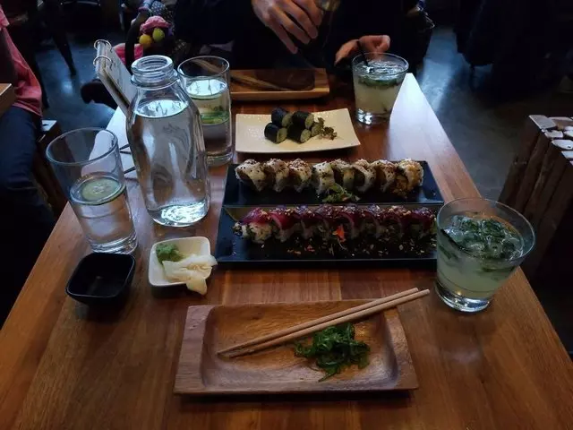Shizen Vegan Sushi Bar & Izakaya