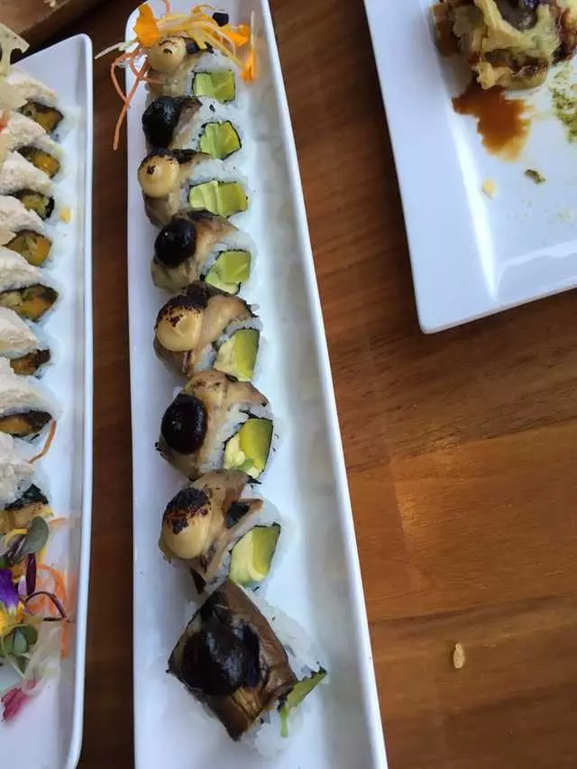 Shizen Vegan Sushi Bar & Izakaya