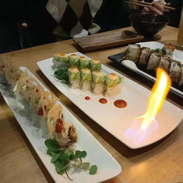 Shizen Vegan Sushi Bar & Izakaya