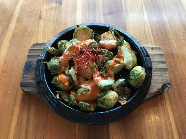 Shizen Vegan Sushi Bar & Izakaya