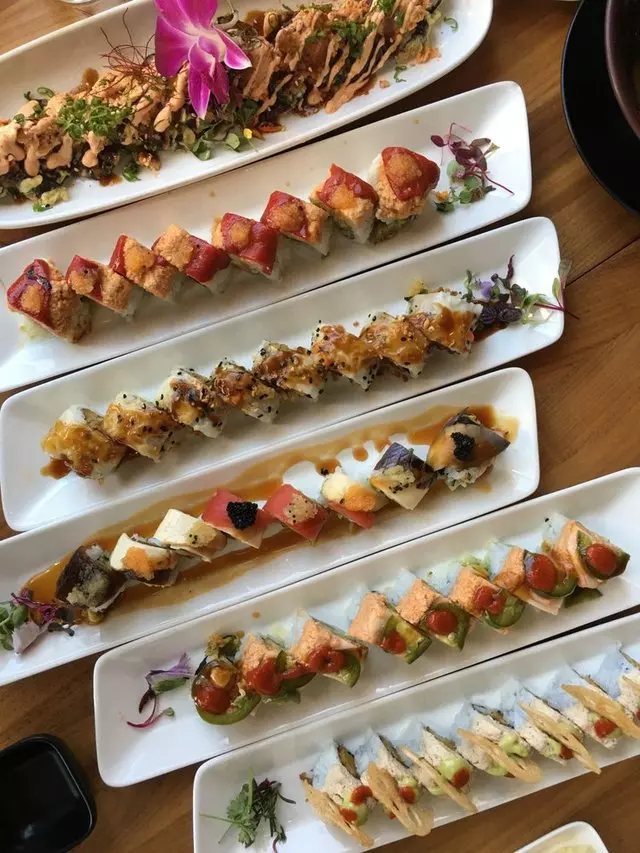 Shizen Vegan Sushi Bar & Izakaya