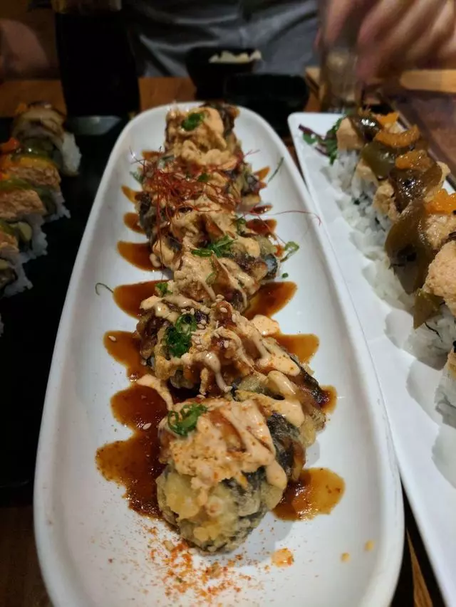 Shizen Vegan Sushi Bar & Izakaya