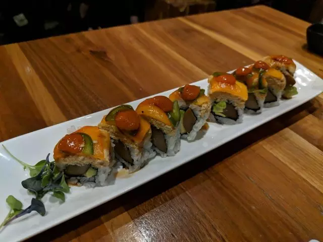 Shizen Vegan Sushi Bar & Izakaya