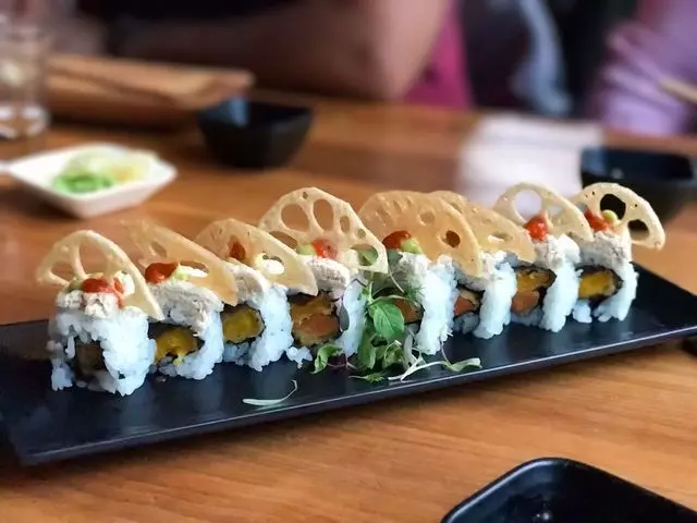 Shizen Vegan Sushi Bar & Izakaya
