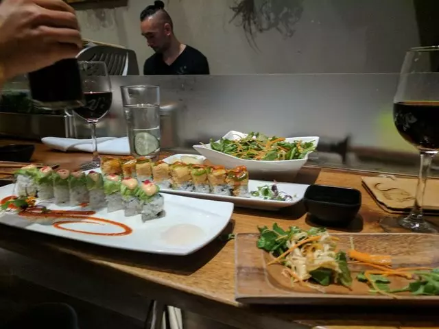 Shizen Vegan Sushi Bar & Izakaya
