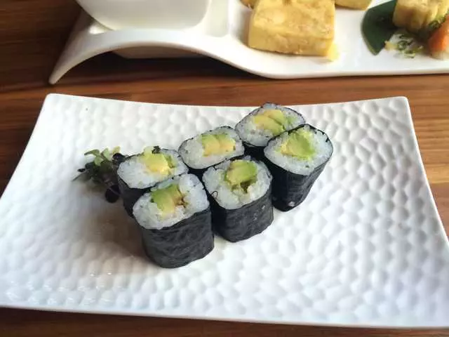 Shizen Vegan Sushi Bar & Izakaya