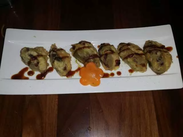 Shizen Vegan Sushi Bar & Izakaya