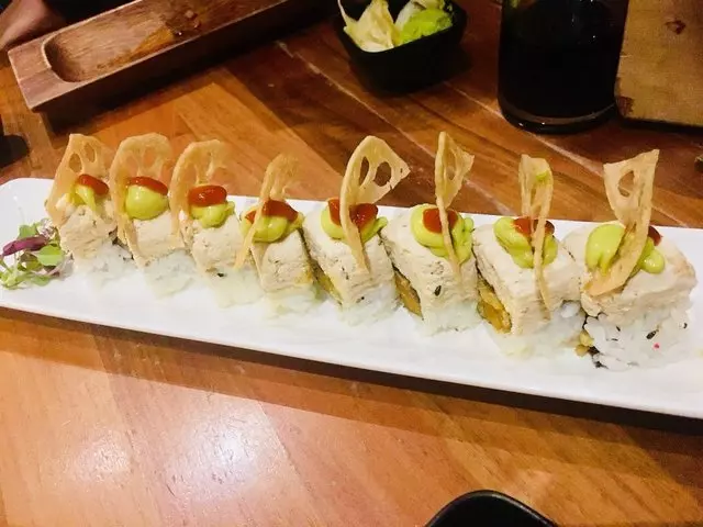 Shizen Vegan Sushi Bar & Izakaya