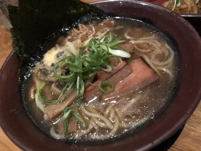 Shizen Vegan Sushi Bar & Izakaya