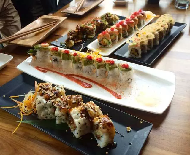 Shizen Vegan Sushi Bar & Izakaya