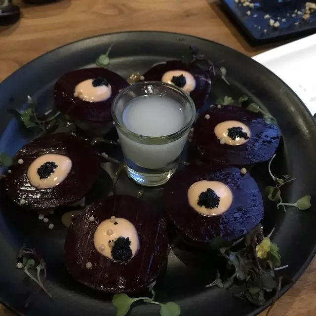 Shizen Vegan Sushi Bar & Izakaya
