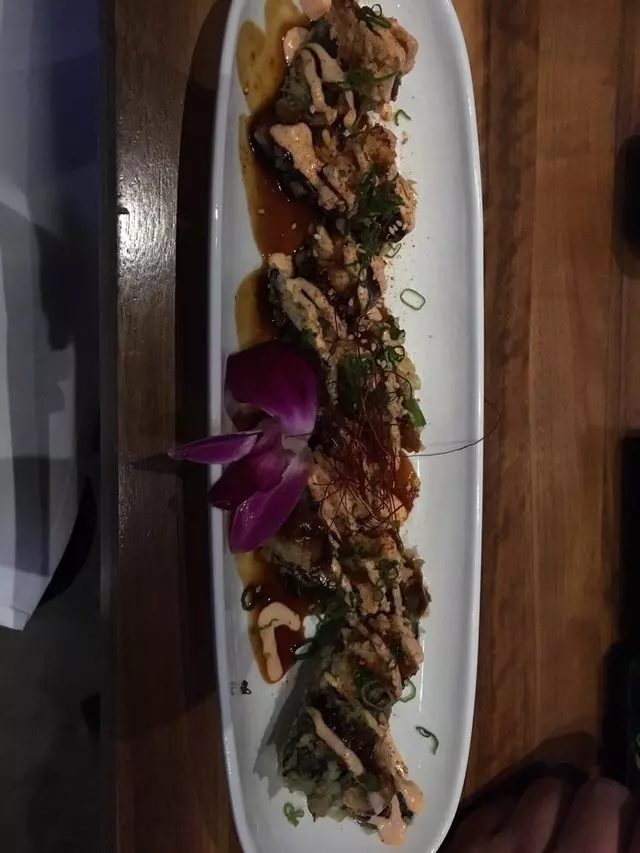Shizen Vegan Sushi Bar & Izakaya