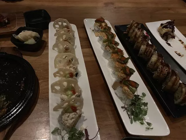 Shizen Vegan Sushi Bar & Izakaya