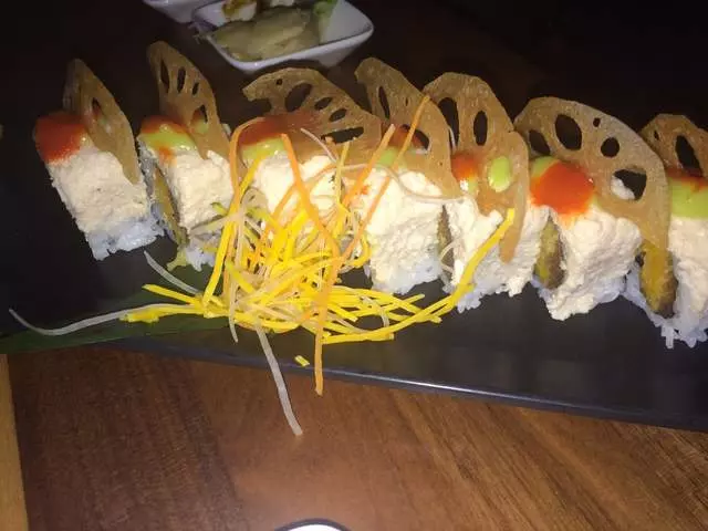 Shizen Vegan Sushi Bar & Izakaya