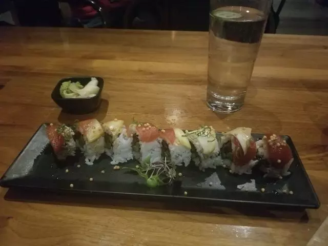 Shizen Vegan Sushi Bar & Izakaya