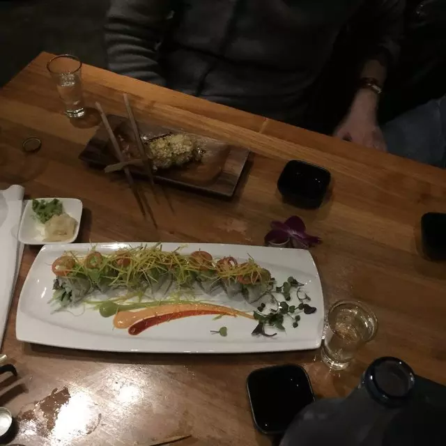 Shizen Vegan Sushi Bar & Izakaya