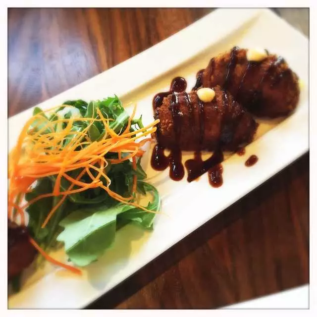 Shizen Vegan Sushi Bar & Izakaya