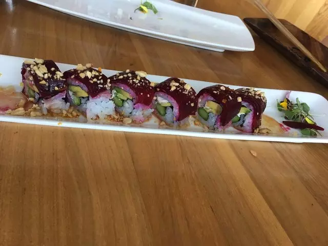 Shizen Vegan Sushi Bar & Izakaya