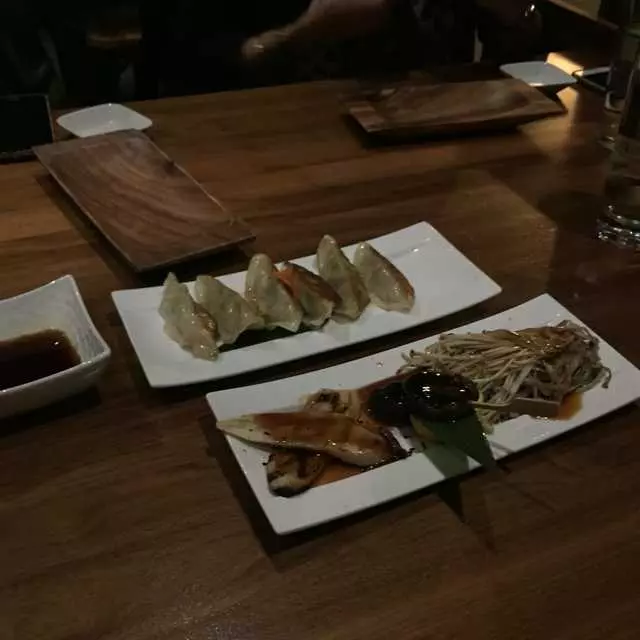 Shizen Vegan Sushi Bar & Izakaya