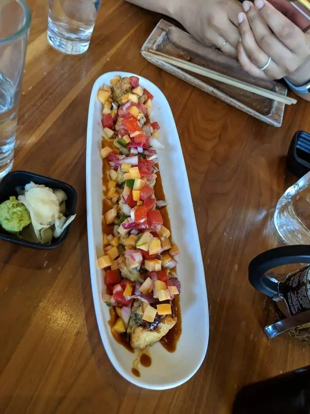 Shizen Vegan Sushi Bar & Izakaya