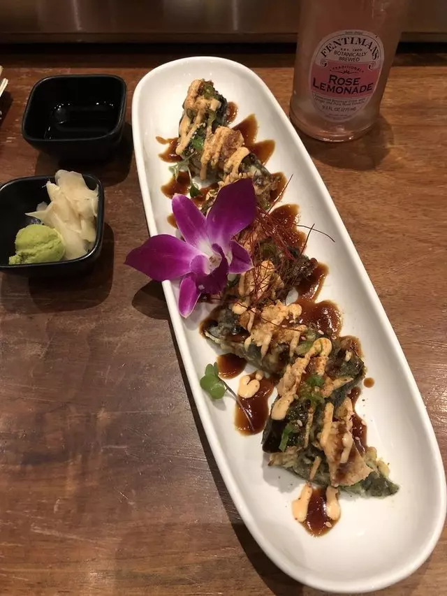 Shizen Vegan Sushi Bar & Izakaya