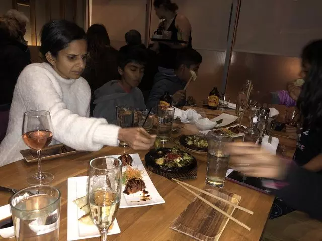 Shizen Vegan Sushi Bar & Izakaya