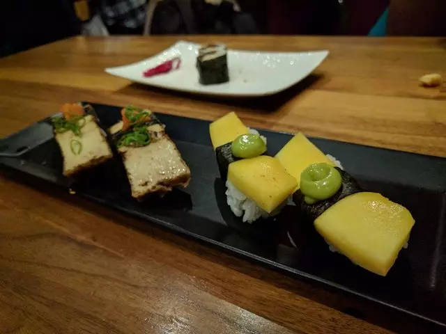Shizen Vegan Sushi Bar & Izakaya