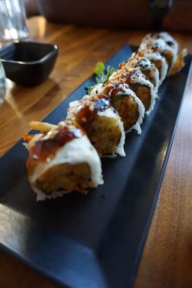Shizen Vegan Sushi Bar & Izakaya
