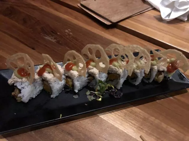 Shizen Vegan Sushi Bar & Izakaya