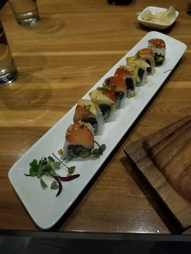 Shizen Vegan Sushi Bar & Izakaya