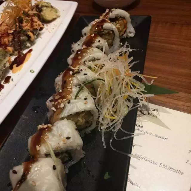 Shizen Vegan Sushi Bar & Izakaya
