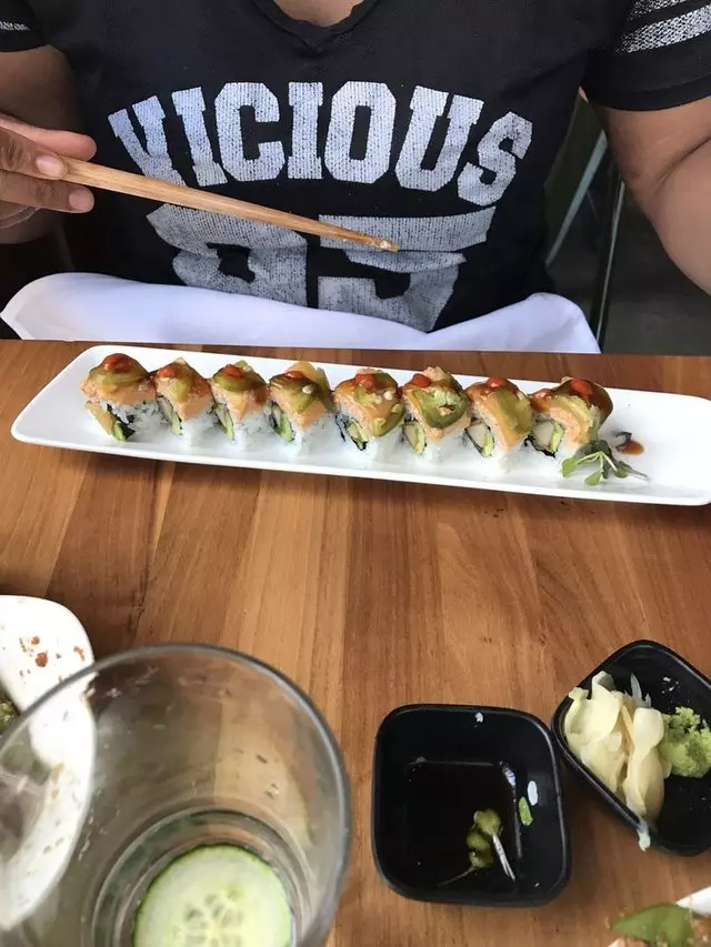 Shizen Vegan Sushi Bar & Izakaya