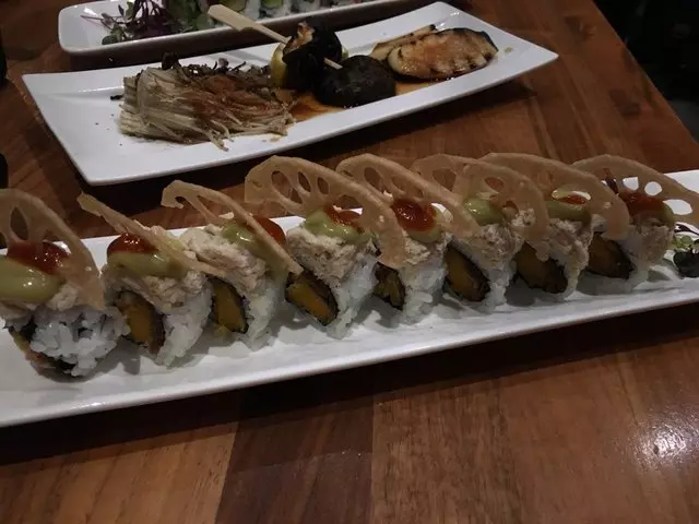 Shizen Vegan Sushi Bar & Izakaya