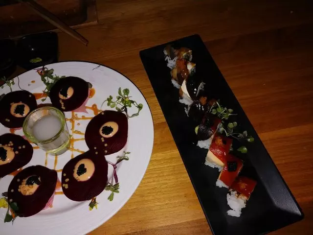 Shizen Vegan Sushi Bar & Izakaya