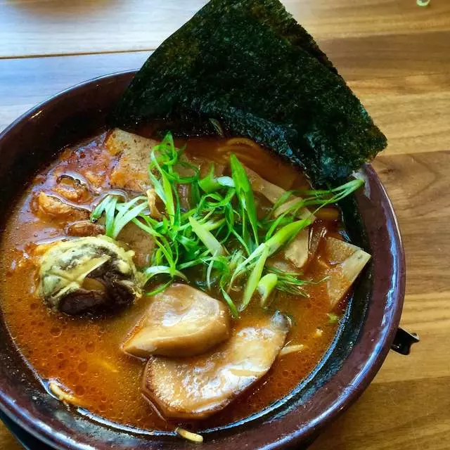 Shizen Vegan Sushi Bar & Izakaya